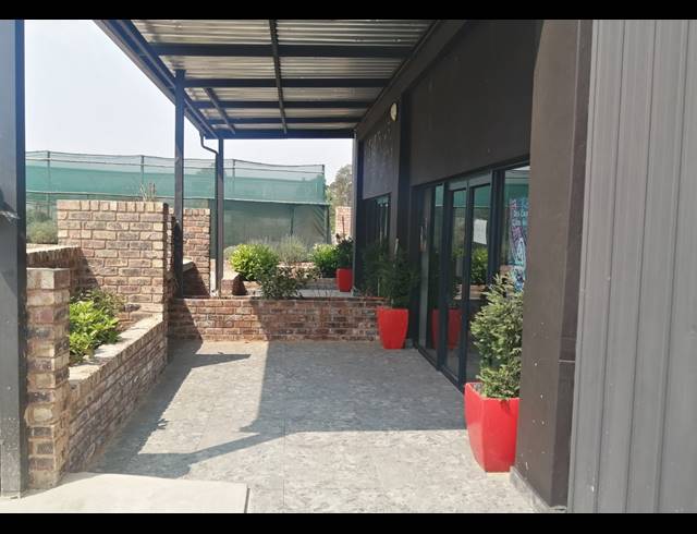 36M² RETAIL TO LET IN FAIRLEADS